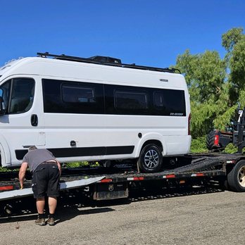 Beeline Auto Transport - Vehicle Shipping Near Me - Cerritos, California Beeline Auto Transport - Vehicle Shipping Near Me - Cerritos, California