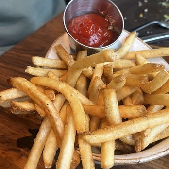 Mountain Standard - Bowl of fries - New American Near Me - Vail, Colorado