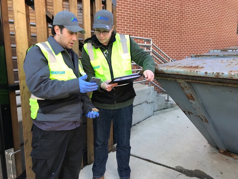 LANDMARK PEST MANAGEMENT 25 Photos 1721 N Sheffield Ave, Chicago