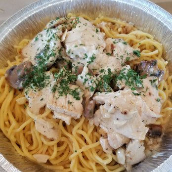 Nguyen's Kitchen - Garlic noodles with chicken and mushrooms - Vietnamese Near Me - Orange, California