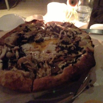 ABC Kitchen - Mushroom pizza - Breakfast & Brunch Near Me - New York, New York ABC Kitchen - Mushroom pizza - Breakfast & Brunch Near Me - New York, New York