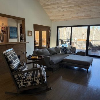 Live Oak Cleaning Solutions - Home Cleaning Near Me