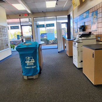 The UPS Store - Shipping Centers Near Me - Pembroke Pines, Florida The UPS Store - Shipping Centers Near Me - Pembroke Pines, Florida