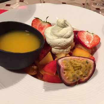 Maora Beach - Assiette de fruits frais - French Near Me - Bonifacio, 2A