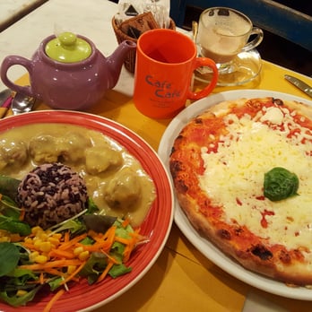 Cafè Cafè - Veal meatball with rice & side salad; Magarita pizza. Green tea infused with eucalyptus and other aromatic herbs; Cappuccino. - Wine Bars Near Me - Rome, RM Cafè Cafè - Veal meatball with rice & side salad; Magarita pizza. Green tea infused with eucalyptus and other aromatic herbs; Cappuccino. - Wine Bars Near Me - Rome, RM