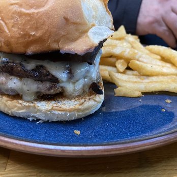 Flying Pig Pub & Kitchen - Yummy Pig Burger! - Pubs Near Me - Oceanside, California Flying Pig Pub & Kitchen - Yummy Pig Burger! - Pubs Near Me - Oceanside, California