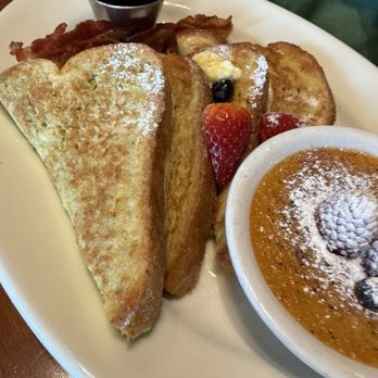 Cedar Creek Inn - French Toast - New American Near Me - Brea, California Cedar Creek Inn - French Toast - New American Near Me - Brea, California