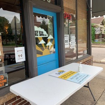 Sky Blue Cafe - Outside pick up area - Coffee & Tea Near Me - Nashville, Tennessee Sky Blue Cafe - Outside pick up area - Coffee & Tea Near Me - Nashville, Tennessee