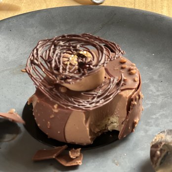 Bachour - Bakeries Near Me - Coral Gables, Florida