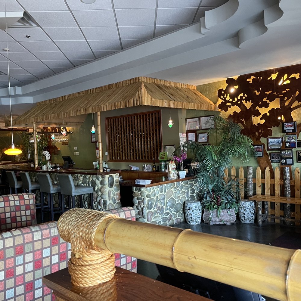 Hong Kong Star - the interior of a restaurant - Chinese Near Me - Acworth, Georgia Hong Kong Star - the interior of a restaurant - Chinese Near Me - Acworth, Georgia