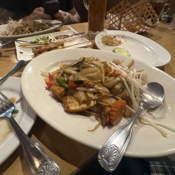 Thai Lotus Restaurant - N3. Spicy Basil Noodle A9. Satay (5 Pcs.) Thai Tea with Cream R1. Egg Fried Rice - Thai Near Me - Phoenix, Arizona