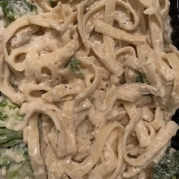 Chicken & broccoli fettuccine Alfredo