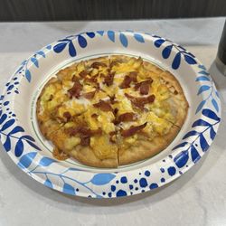 Hybrid Cafe - Breakfast pizza