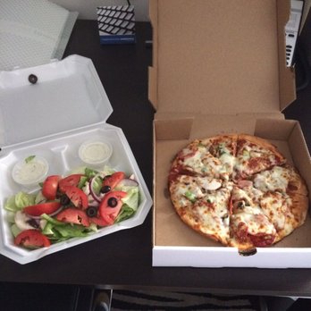Doro Pizza - Small salad and small Supreme Knockout Deluxe pizza. - Pizza Near Me - Tulsa, Oklahoma Doro Pizza - Small salad and small Supreme Knockout Deluxe pizza. - Pizza Near Me - Tulsa, Oklahoma