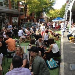 #EastEndWineDown - Laneway party!