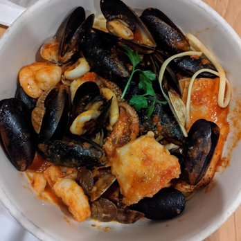Via Roma - Italian Near Me - Des Plaines, Illinois Via Roma - Italian Near Me - Des Plaines, Illinois