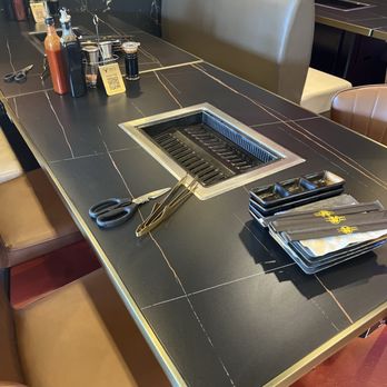 Nikuya Stone Grill and Bar - Example of self cook table set up for big group - Barbeque Near Me - Pleasanton, California