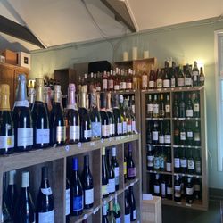 Wine Shop Vashon - Huge selection of unique wines