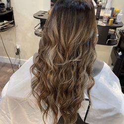 Color Salon at 923 W Duarte Rd, Monrovia, CA 91016
Call 626-873-4528
Book Online: https://www.colorsaloninc.com/