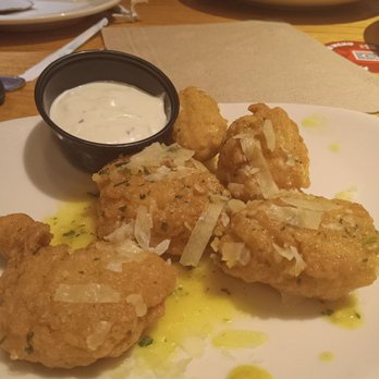 Applebee's Grill + Bar - Parmesean Garlic - American Near Me - Brentwood, New York Applebee's Grill + Bar - Parmesean Garlic - American Near Me - Brentwood, New York