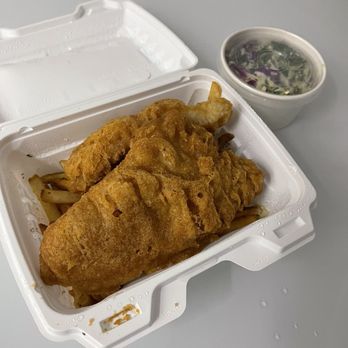 California Fish Grill - Seafood Near Me - Burbank, California