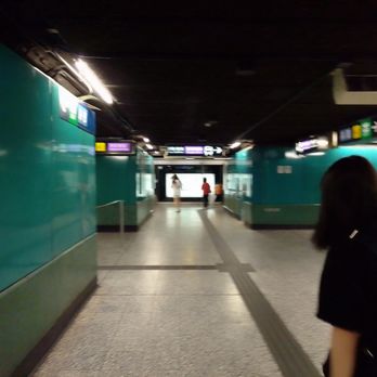 港鐵鰂魚涌站 - Tunnels - Train Stations Near Me - Hong Kong, HK