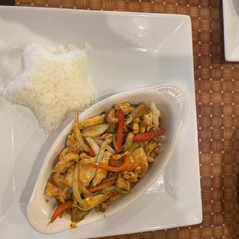 Thai Spice - Chicken cashew nut - Thai Near Me - Bel Air, Maryland