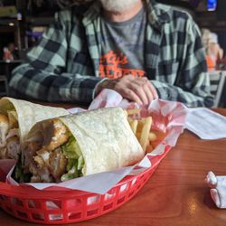 The 906 Sports Bar & Grill - Patrick's Mustang with crispy chicken