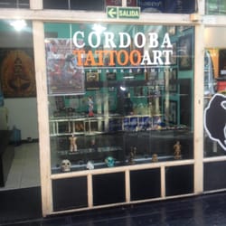 Cordoba Tattoo Art - Frente del local en Galeria Paseo de la Ciudad