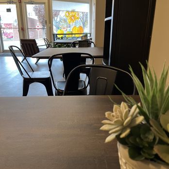 Cafe Luca Belle - The inside - Coffee & Tea Near Me - Wallingford, Connecticut
