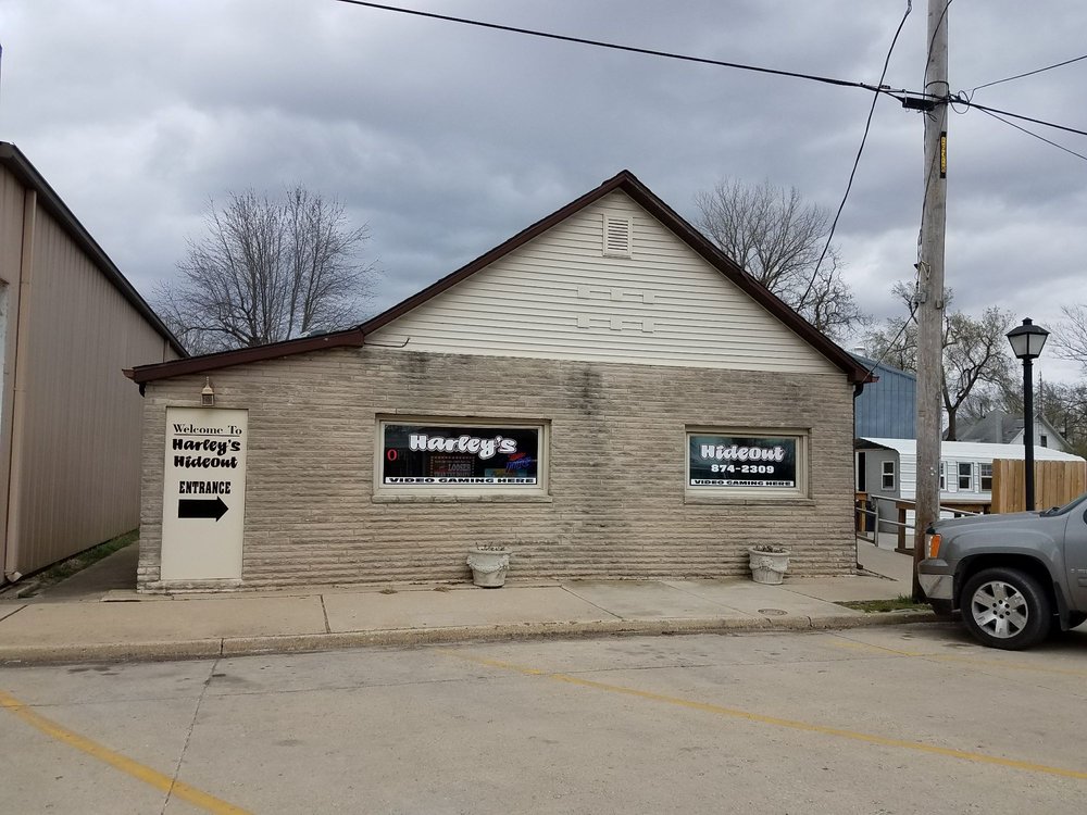 HARLEY’S HIDEOUT Updated May 2024 11 Reviews 130 E Main St