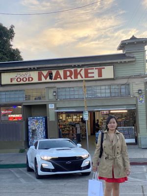 Bob's Market by null