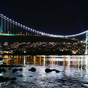 Stanley Park - Lion's Gate bridge at night from the seawall trail. - Parks Near Me - Vancouver, British Columbia Stanley Park - Lion's Gate bridge at night from the seawall trail. - Parks Near Me - Vancouver, British Columbia