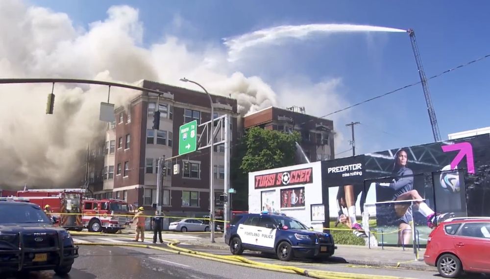 THE MAY APARTMENTS CLOSED 36 Photos 1410 SW Taylor St, Portland, Oregon Apartments