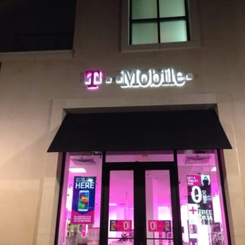 T-Mobile - Mobile Phones Near Me - Thousand Oaks, California