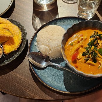 Khao Hom - Crispy Pumpkin and red curry - Thai Near Me - Hayward, California Khao Hom - Crispy Pumpkin and red curry - Thai Near Me - Hayward, California