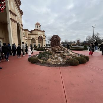 Sight & Sound Theatres - Performing Arts Near Me - Ronks, Pennsylvania