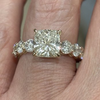 UBS Diamonds - Jewelry Near Me - Fullerton, California UBS Diamonds - Jewelry Near Me - Fullerton, California