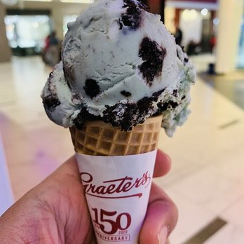 Graeter's Ice Cream - Mint Cookies and Cream - Ice Cream & Frozen Yogurt Near Me - Columbus, Ohio