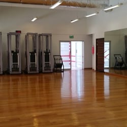 B2be Fitness and Workout Club - Salón de yoga y pilates