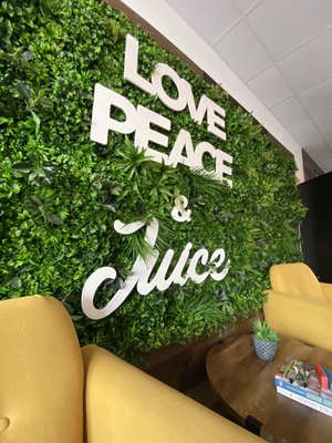 Crate & Press Juice Bar by null