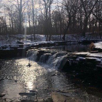 Waterfall Glen Forest Preserve - Waterfall - Parks Near Me - Darien, Illinois Waterfall Glen Forest Preserve - Waterfall - Parks Near Me - Darien, Illinois