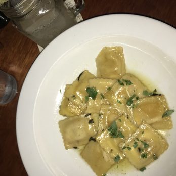Maple Tree Cafe - Italian Near Me - Simsbury, Connecticut