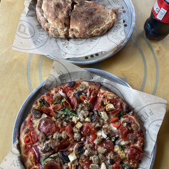 Pieology Pizzeria - Pizza Near Me - Monrovia, California
