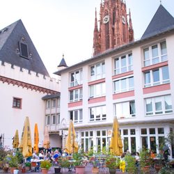 Metropol: Außenterrasse