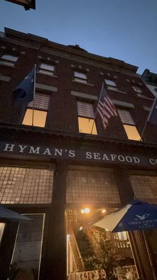Hyman's Seafood by null