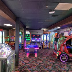 Westgate Bowl - Arcade