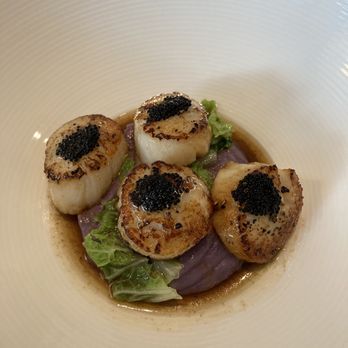 Bogart's Cafe - SEARED SCALLOPS cauliflower puree, white truffle oil, black tobiko - Breakfast & Brunch Near Me - Honolulu, Hawaii Bogart's Cafe - SEARED SCALLOPS cauliflower puree, white truffle oil, black tobiko - Breakfast & Brunch Near Me - Honolulu, Hawaii