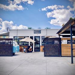 Malaya Eats - Restaurant exterior