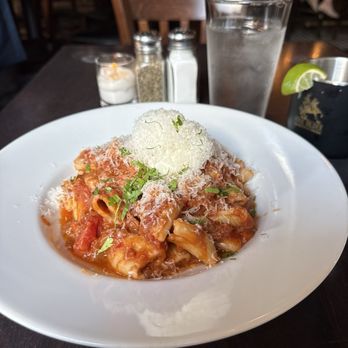 Park Avenue Tavern - Rigatoni Bolognese - American Near Me - New York, New York